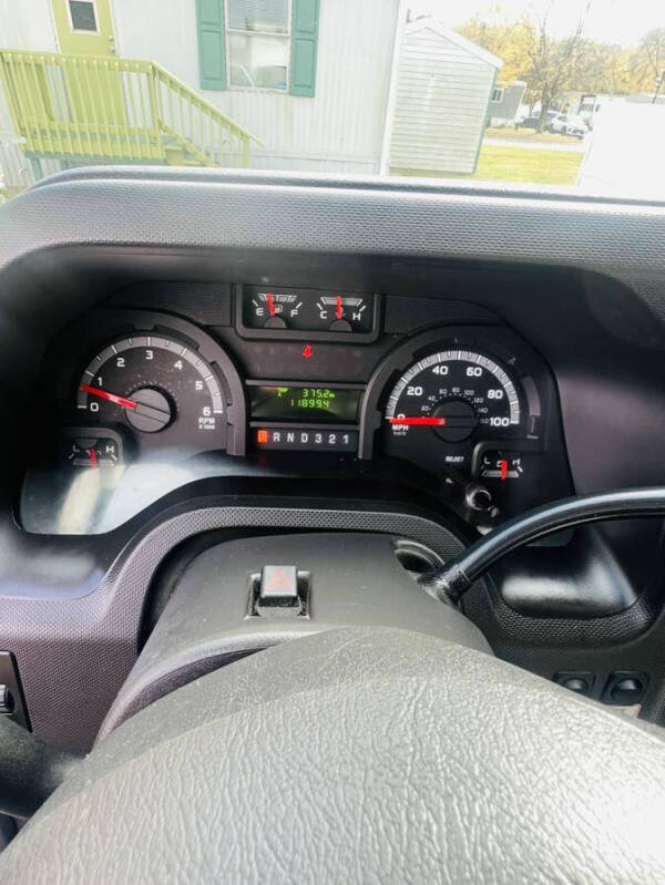 2016 Ford E-Series