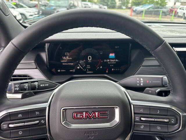 2024 GMC Acadia Elevation