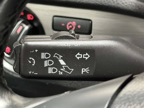 2015 Volkswagen Passat 1.8T SE