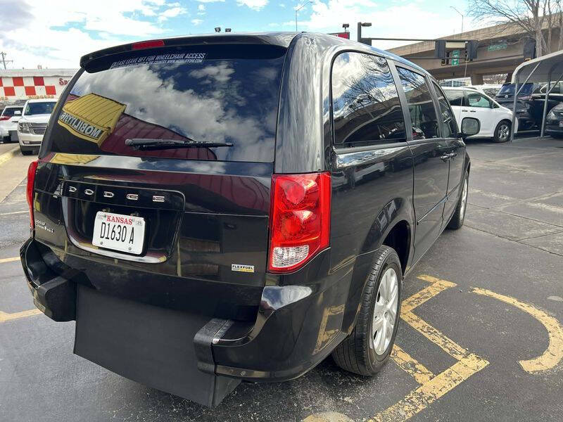 2017 Dodge Grand Caravan SE