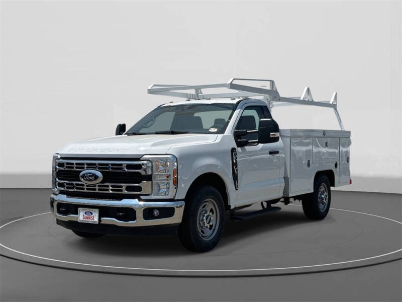 2025 Ford F-350 Super Duty XL