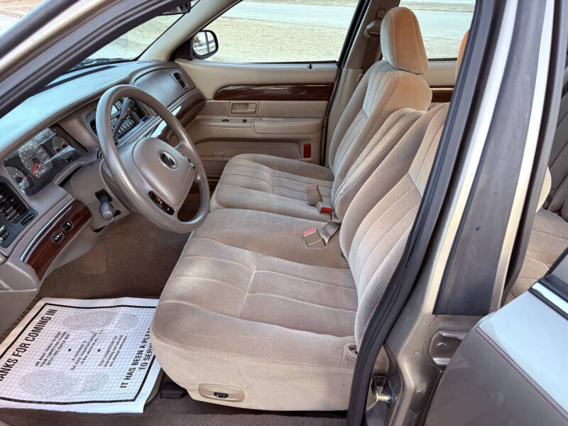 2003 Mercury Grand Marquis GS