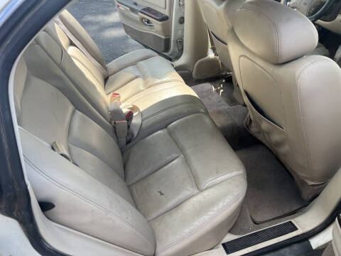 1999 Oldsmobile Aurora