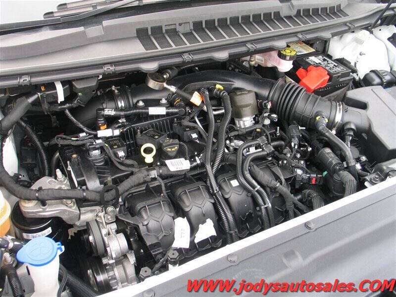 2024 Ford Edge SE