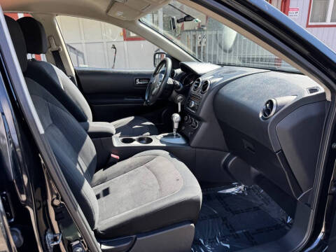 2011 Nissan Rogue S