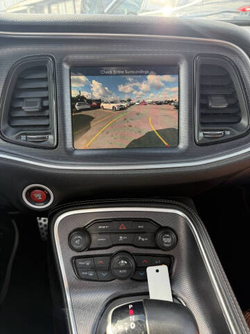 2016 Dodge Challenger SRT 392