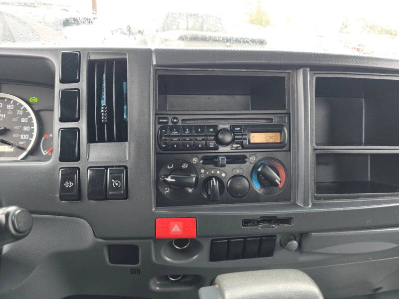 2014 Isuzu NPR