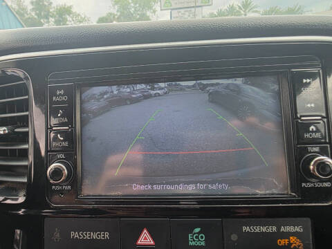 2018 Mitsubishi Outlander ES