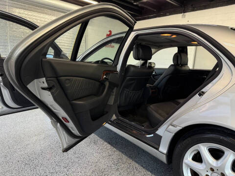 2005 Mercedes-Benz S-Class S 500 4MATIC