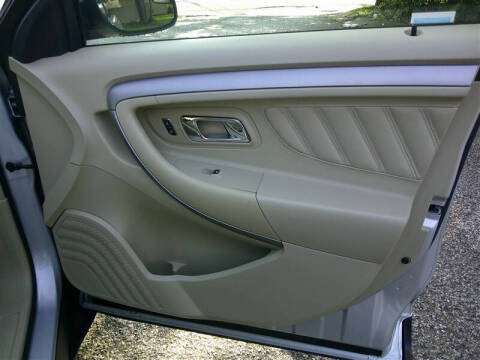 2013 Ford Taurus SEL