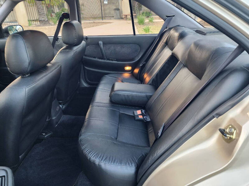 1994 Nissan Maxima SE