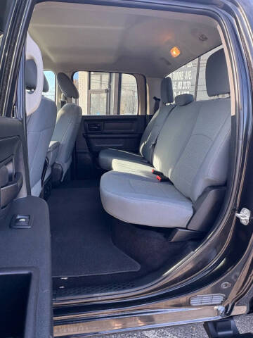 2017 RAM 1500 Express