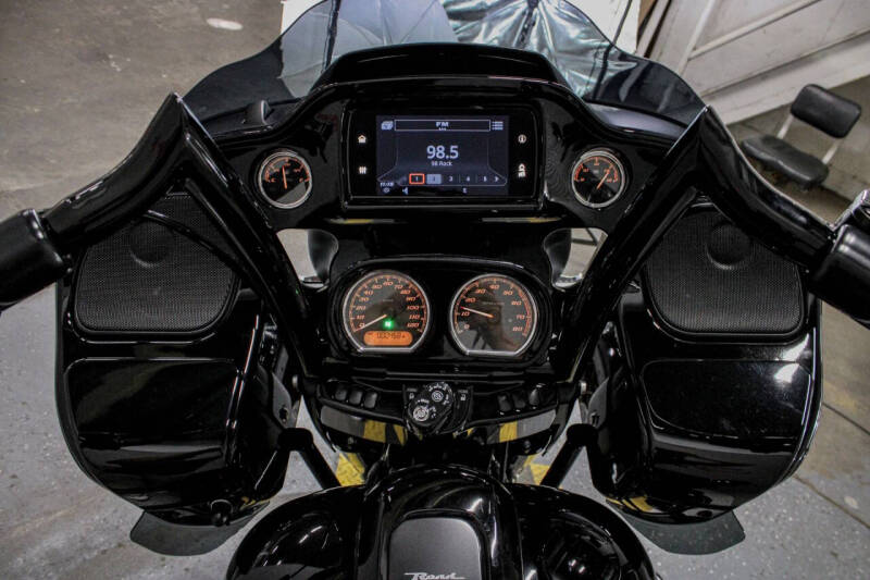 2023 Harley-Davidson Road Glide ST