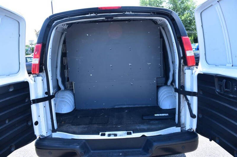 2018 Chevrolet Express 2500