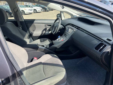 2012 Toyota Prius Three