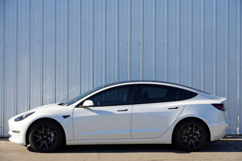 2021 Tesla Model 3 Standard Range Plus