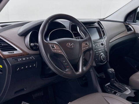 2017 Hyundai Santa Fe Limited Ultimate