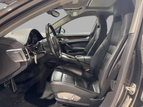 2011 Porsche Panamera