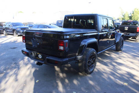 2022 Jeep Gladiator Willys