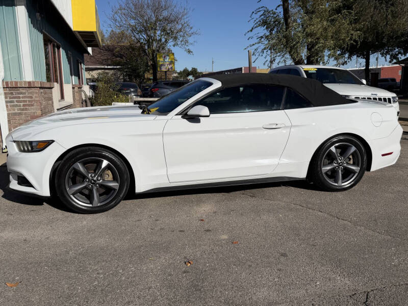 2017 Ford Mustang V6