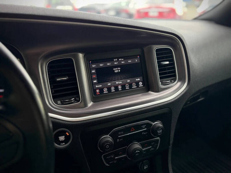 2020 Dodge Charger SXT