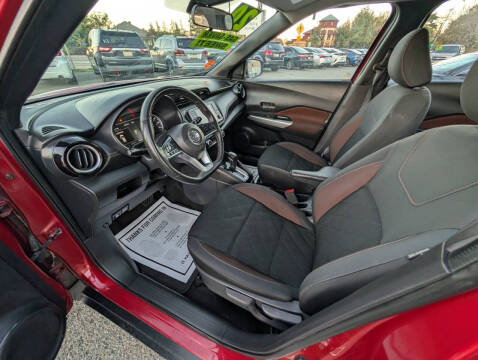 2020 Nissan Kicks SR