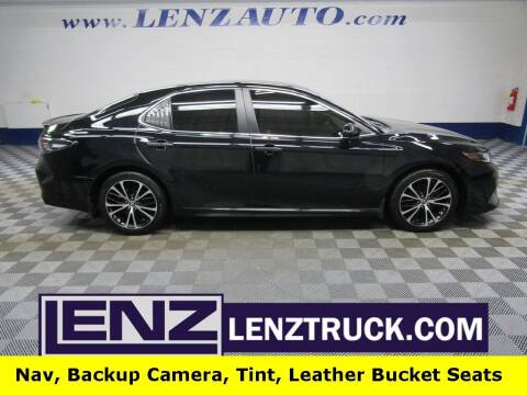 2018 Toyota Camry for sale at LENZ TRUCK CENTER in Fond Du Lac WI