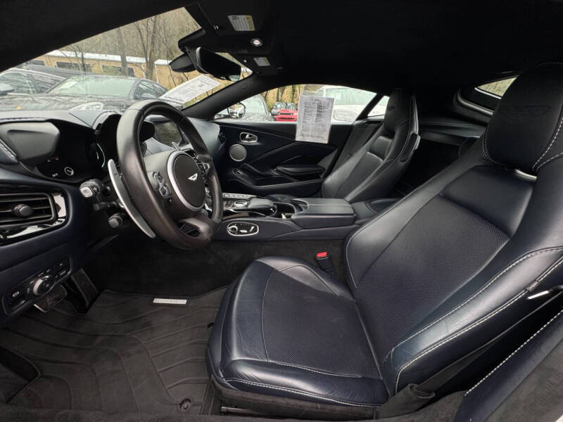 2020 Aston Martin Vantage