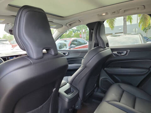 2023 Volvo XC60 B5 Plus Bright Theme