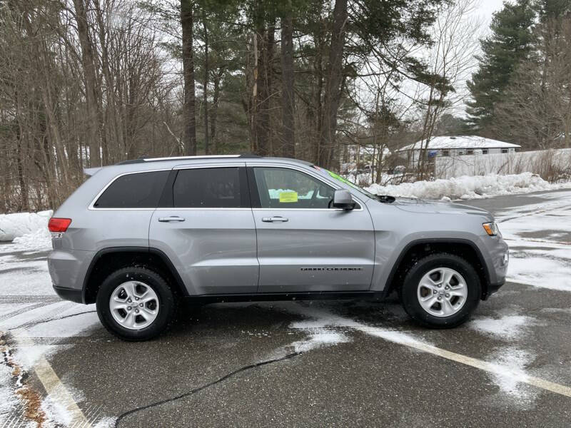 2017 Jeep Grand Cherokee Laredo