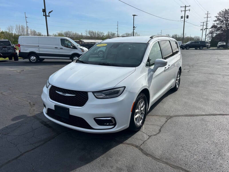 2022 Chrysler Pacifica Touring L