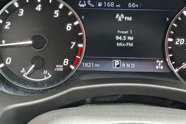 2025 Nissan Frontier SV