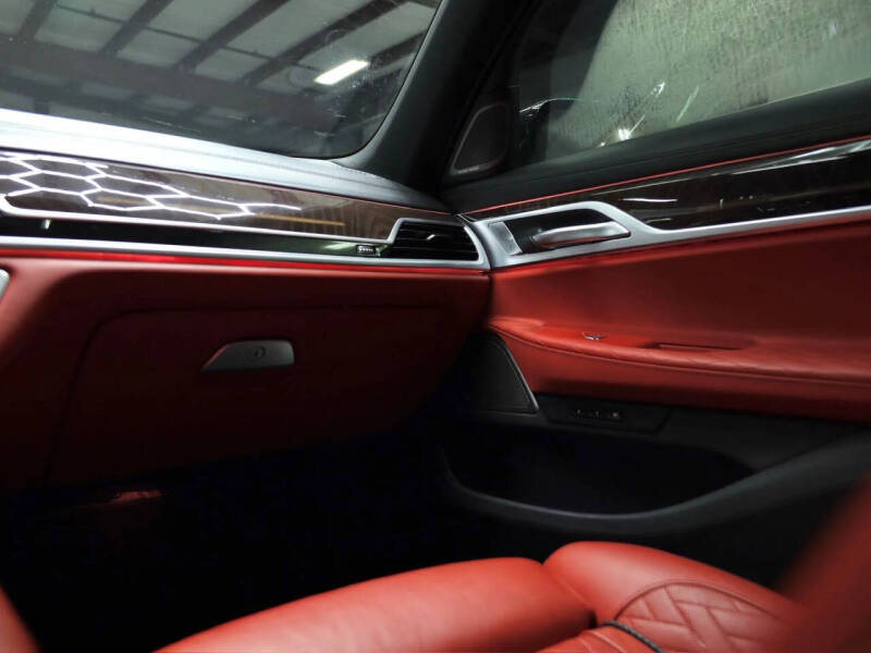 2022 BMW 7 Series 740i xDrive