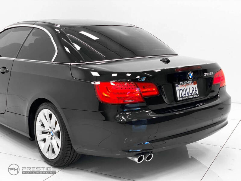 2011 BMW 3 Series 328i