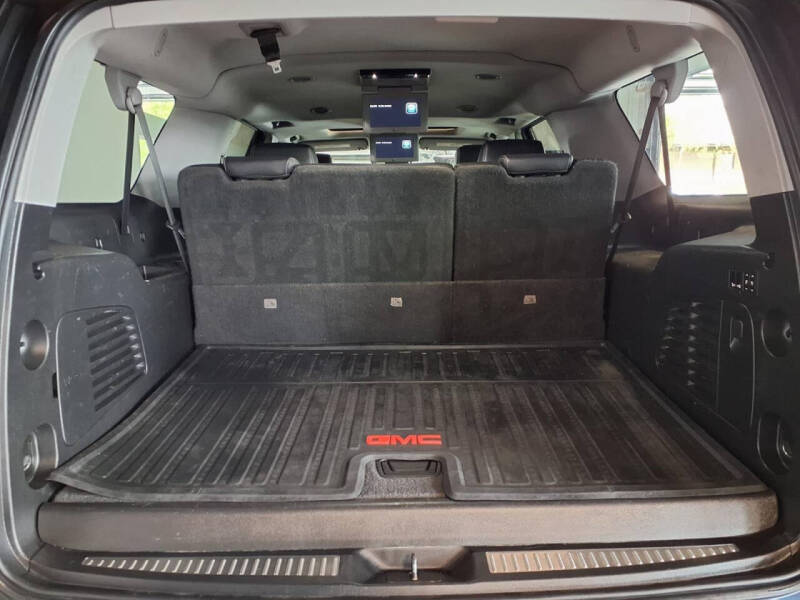 2019 GMC Yukon XL SLT