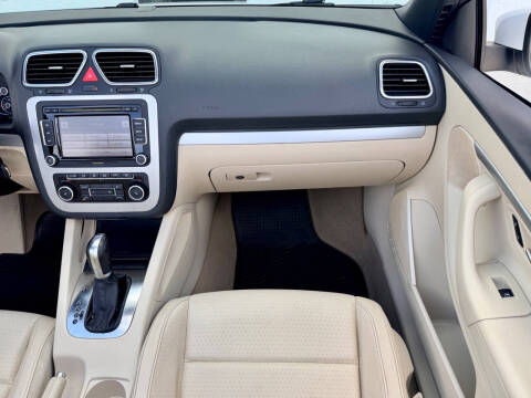 2012 Volkswagen Eos Komfort SULEV