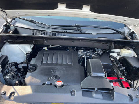 2016 Toyota Highlander LE