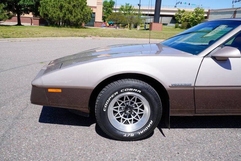 1984 Pontiac Firebird