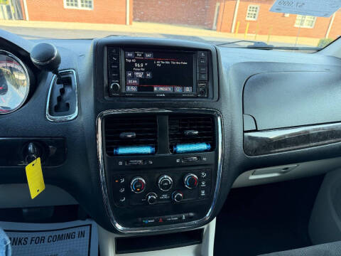 2016 Dodge Grand Caravan SXT