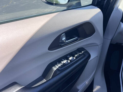 2019 Chrysler Pacifica Touring L