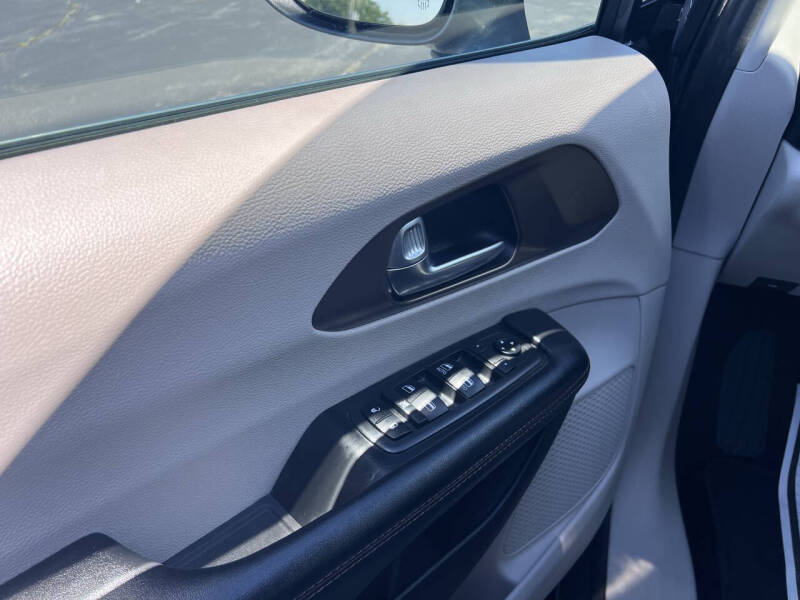 2019 Chrysler Pacifica Touring L