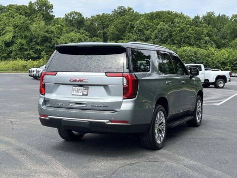 2025 GMC Yukon Elevation