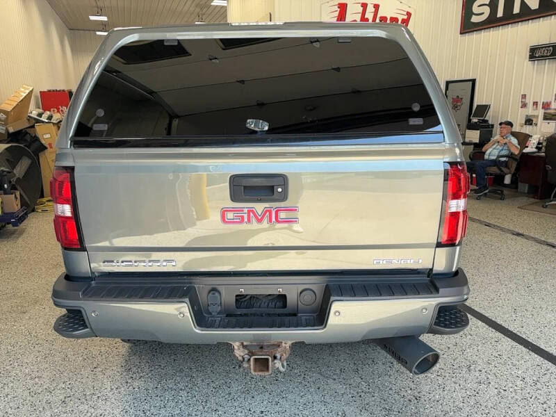 2017 GMC Sierra 2500HD Denali