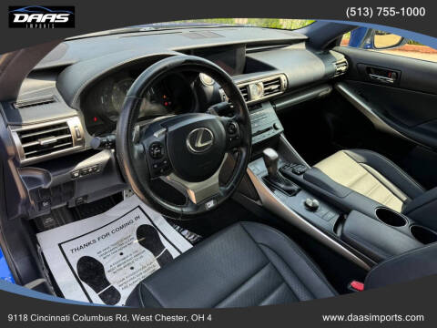 2016 Lexus IS 300