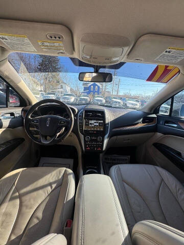 2017 Lincoln MKC Select