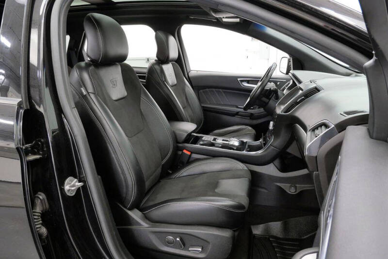 2019 Ford Edge ST