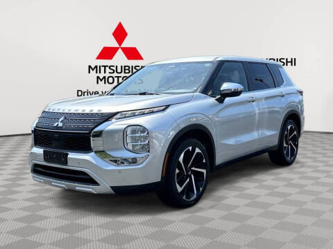 2022 Mitsubishi Outlander for sale at Midstate Auto Group in Auburn MA