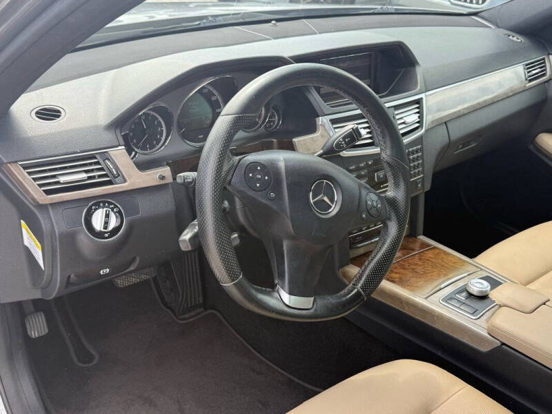 2010 Mercedes-Benz E-Class