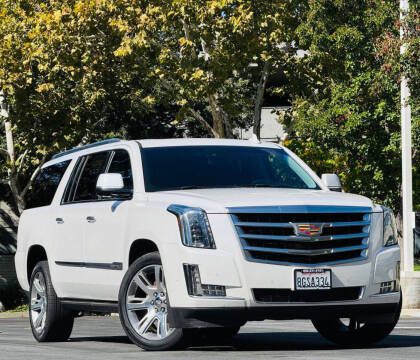 2018 Cadillac Escalade ESV Premium Luxury