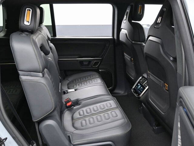 2022 Rivian R1S Launch Edition